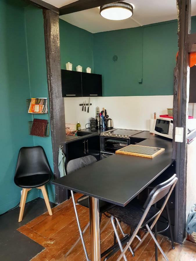 Appartement Typique Rouen Centre Tout Confort Екстер'єр фото